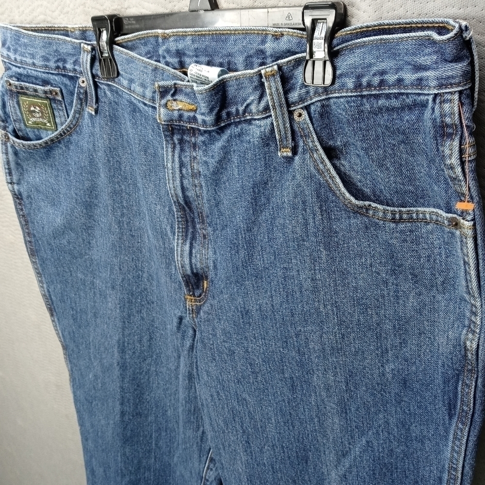 Cinch green lable men's blue jeans sz 40x32. M108pm - Picture 3 of 7